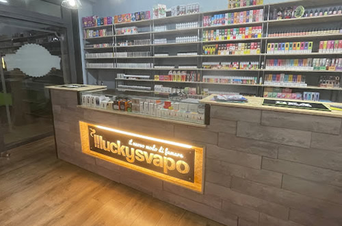 Negozio LuckySvapo Roma Trieste